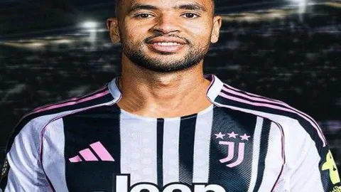 状元重返赛场，富尔茨赛季首战演绎单臂扣篮盛宴