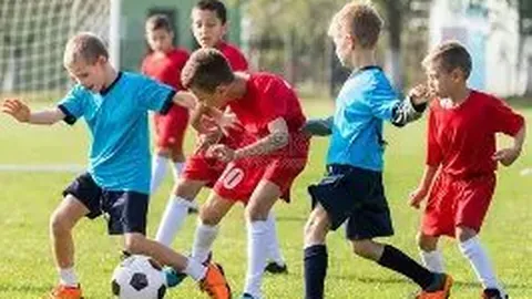 “欧冠淘汰赛前瞻：皇马迎战曼城，周三赛事解析”